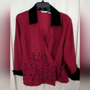 NWT Formal Floral Embroidered Holiday Wrap Blouse